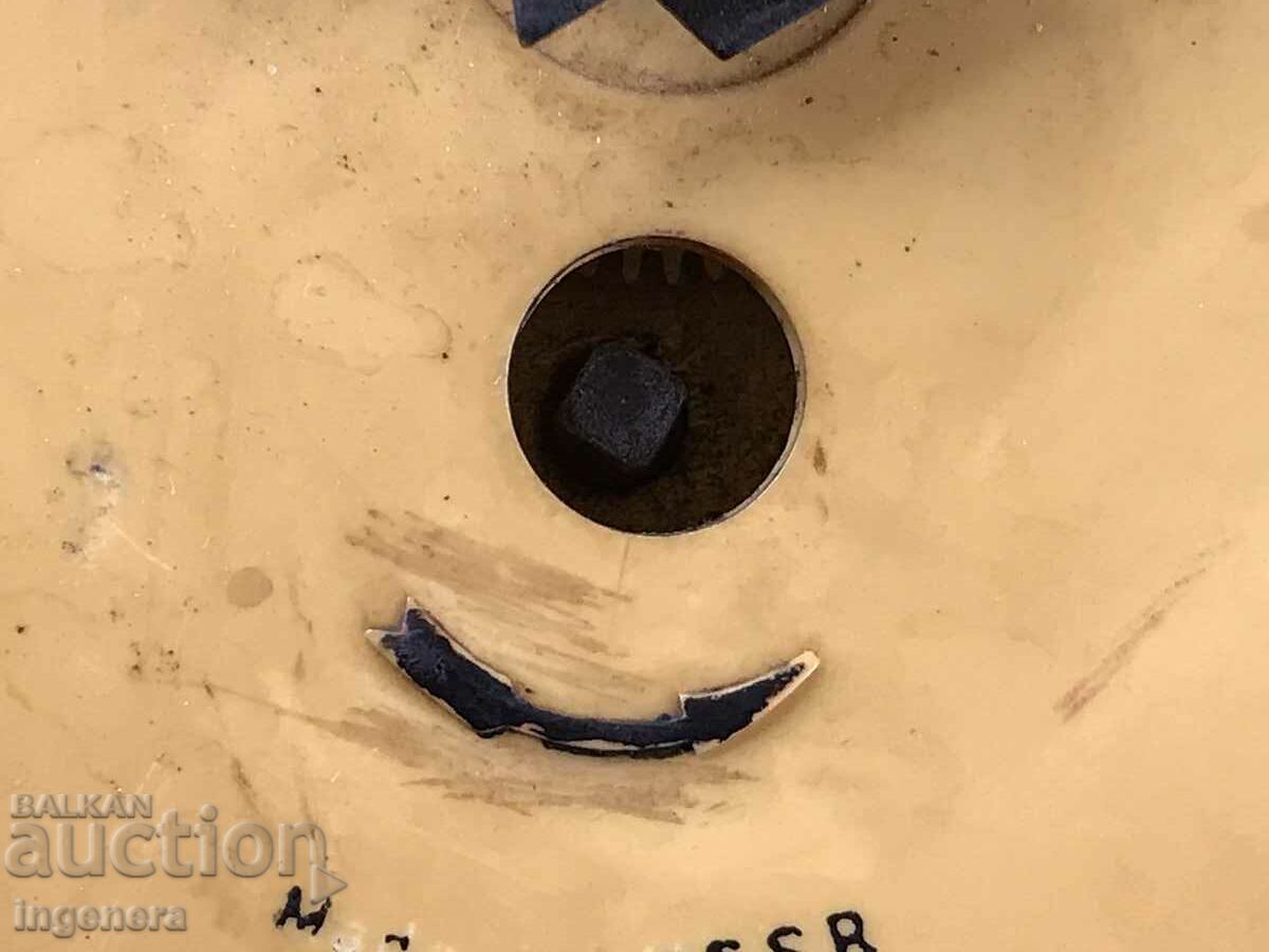 WALL CLOCK MECHANICAL "MAJAK" "MAJAK" WORKS - 7 WALL CLOCK MECHANICAL "MAJAK" "MAJAK" WORKS - 7