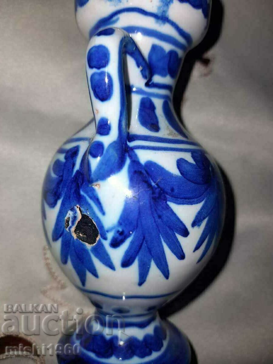 Auction Ceramic vase Auction Ceramic vase
