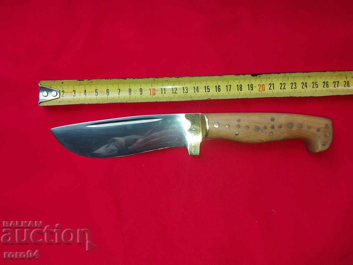 BULGARIAN KNIFE - HANDMADE - NEW with price 130.50 BGN | € 66.72 BULGARIAN KNIFE - HANDMADE - NEW with price 130.50 BGN | € 66.72