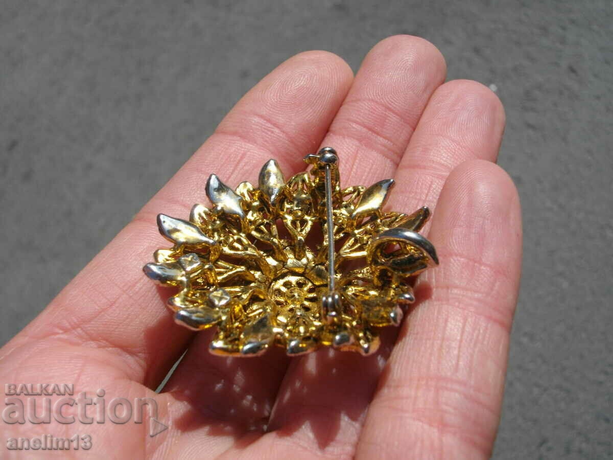 OLD BROOCH PENDANT - 7 OLD BROOCH PENDANT - 7