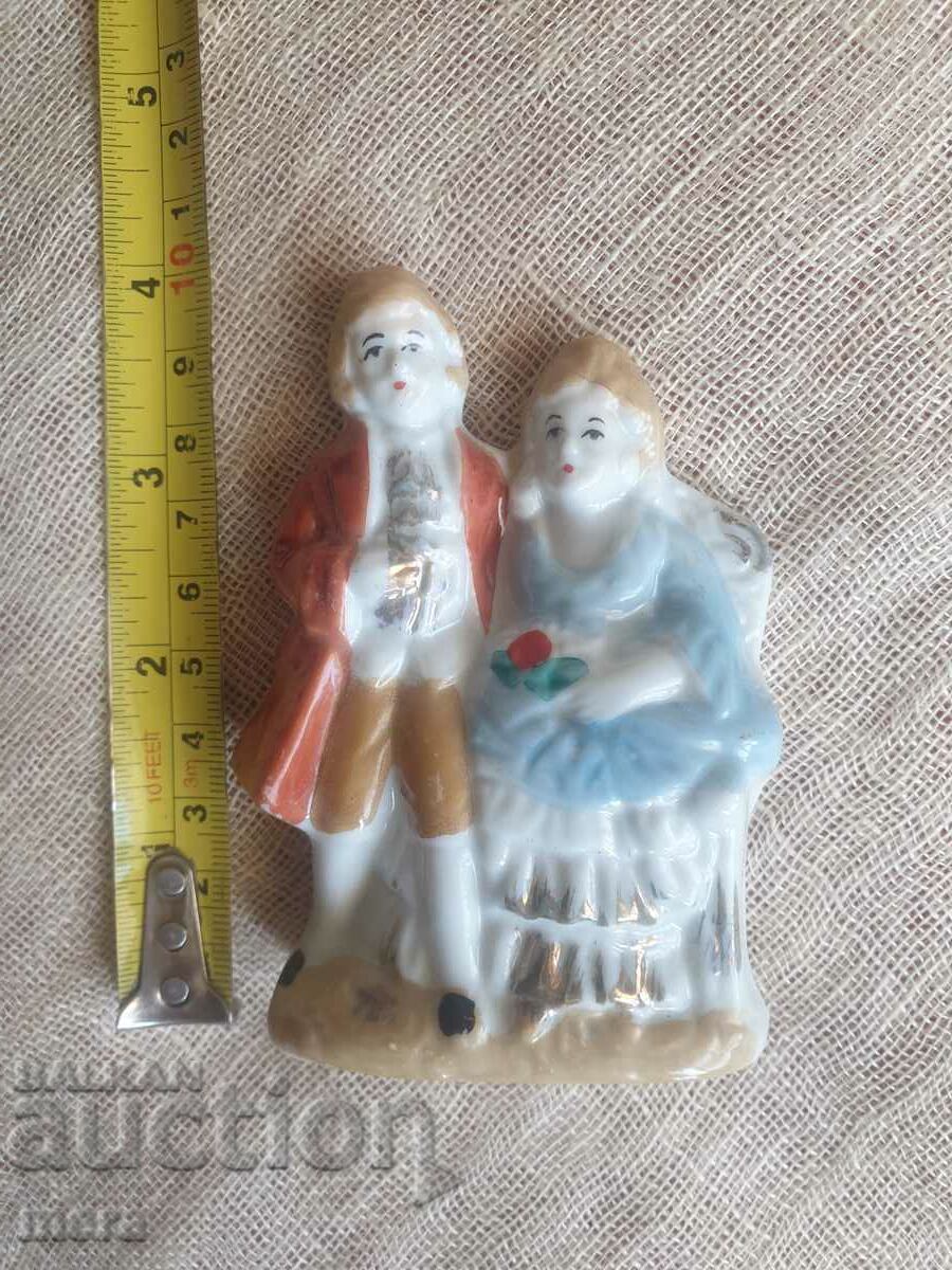 Auction Porcelain figurine Auction Porcelain figurine