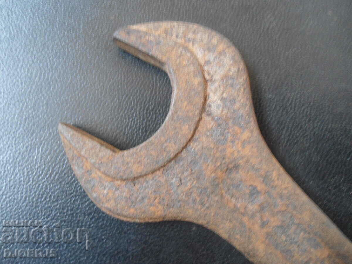 Auction Old key 22-27, "Petko Denev" Gabrovo Auction Old key 22-27, "Petko Denev" Gabrovo