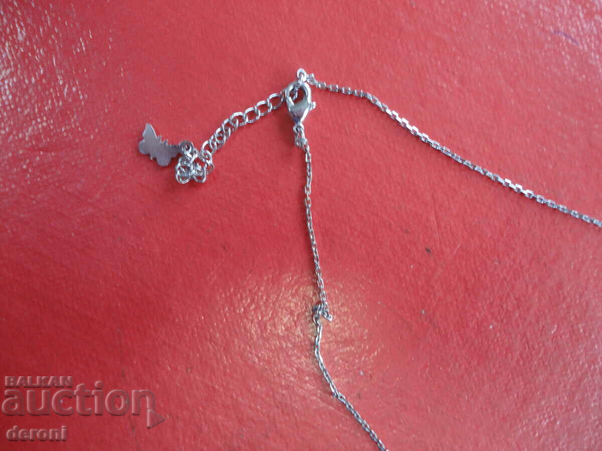 Auction  Great stone choker necklace