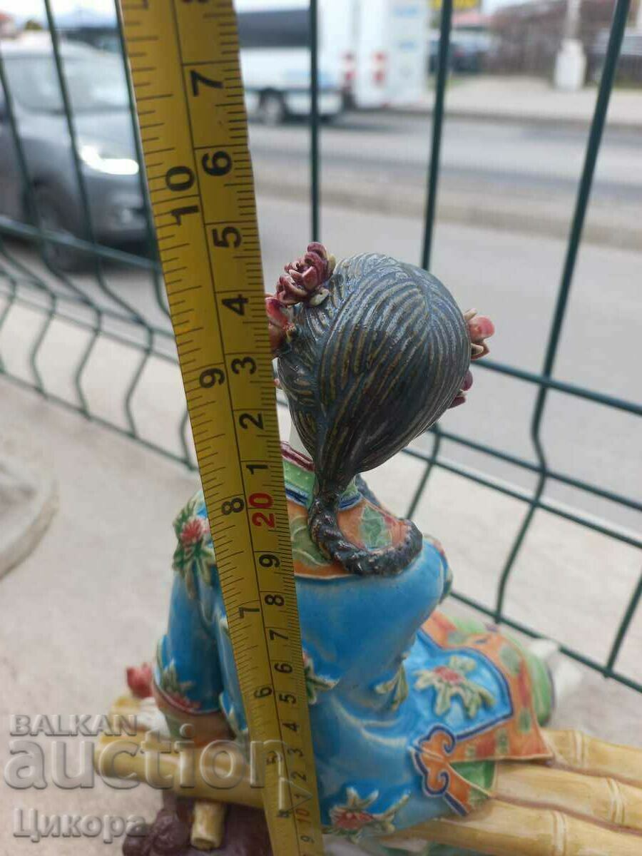 OLD CHINESE PORCELAIN FIGURE STATUETTE - 5