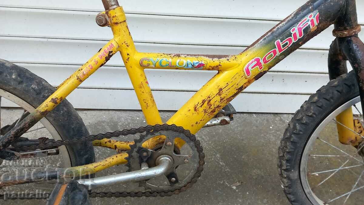 Delivery of Retro Bicycle for Children Delivery of Retro Bicycle for Children