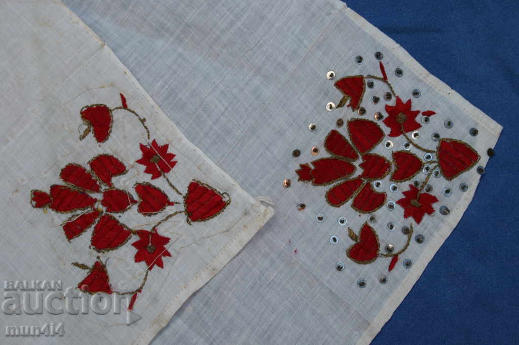 Authentic old tablecloth stitch embroidery table 237