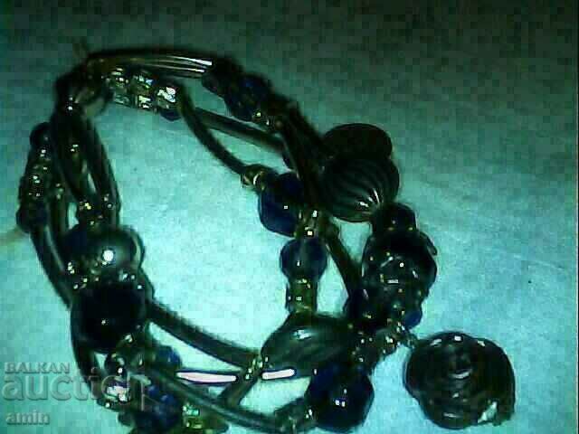 Auction beautiful bracelet with crystals Auction beautiful bracelet with crystals