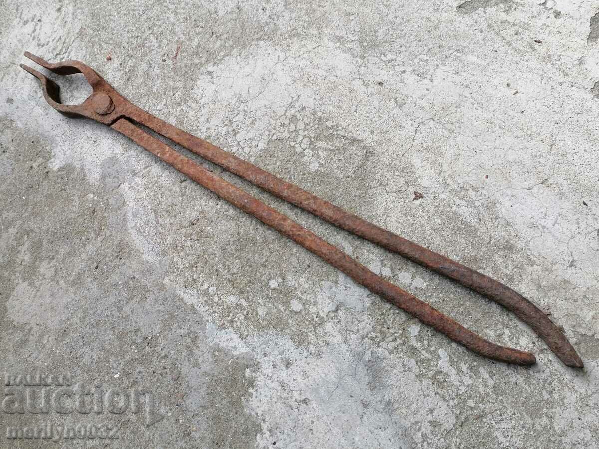 Old forging pliers, wrought iron, a keradene tool - 6 Old forging pliers, wrought iron, a keradene tool - 6