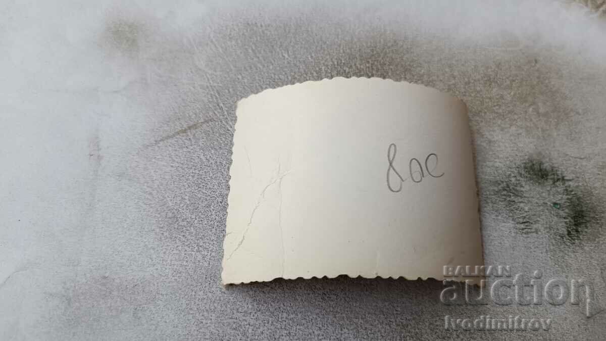 Photo A young man and two young girls on the beach with price 1.45 BGN | € 0.74 Photo A young man and two young girls on the beach with price 1.45 BGN | € 0.74