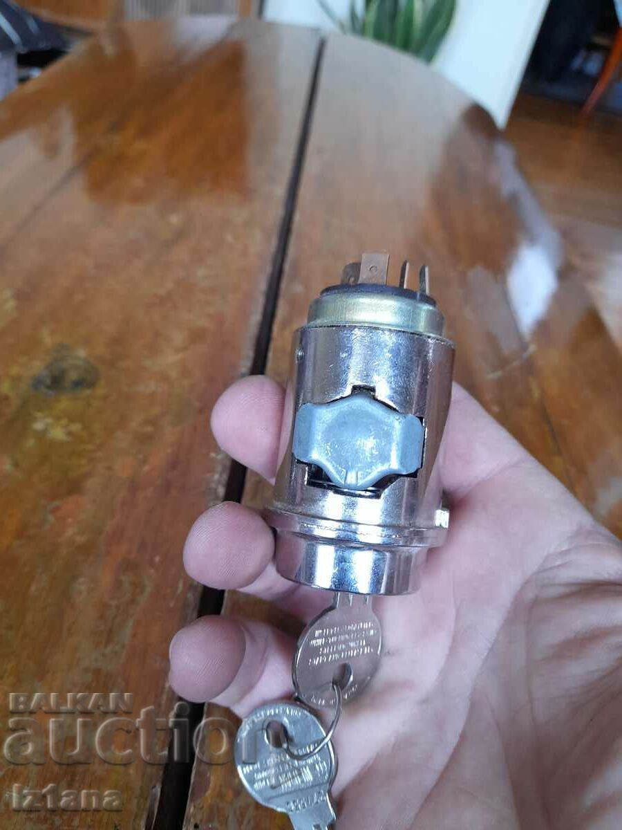 Old Neiman ignition switch with price 55.00 BGN | € 28.12 Old Neiman ignition switch with price 55.00 BGN | € 28.12