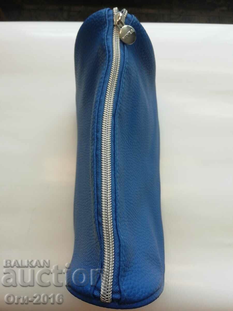 NIVEA toiletry set with price 7.00 BGN | € 3.58