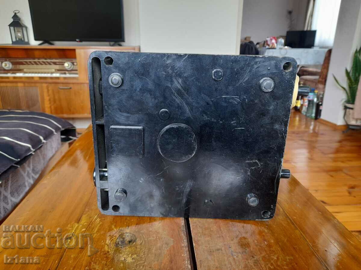 Old Voltmeter C50 - 7 Old Voltmeter C50 - 7