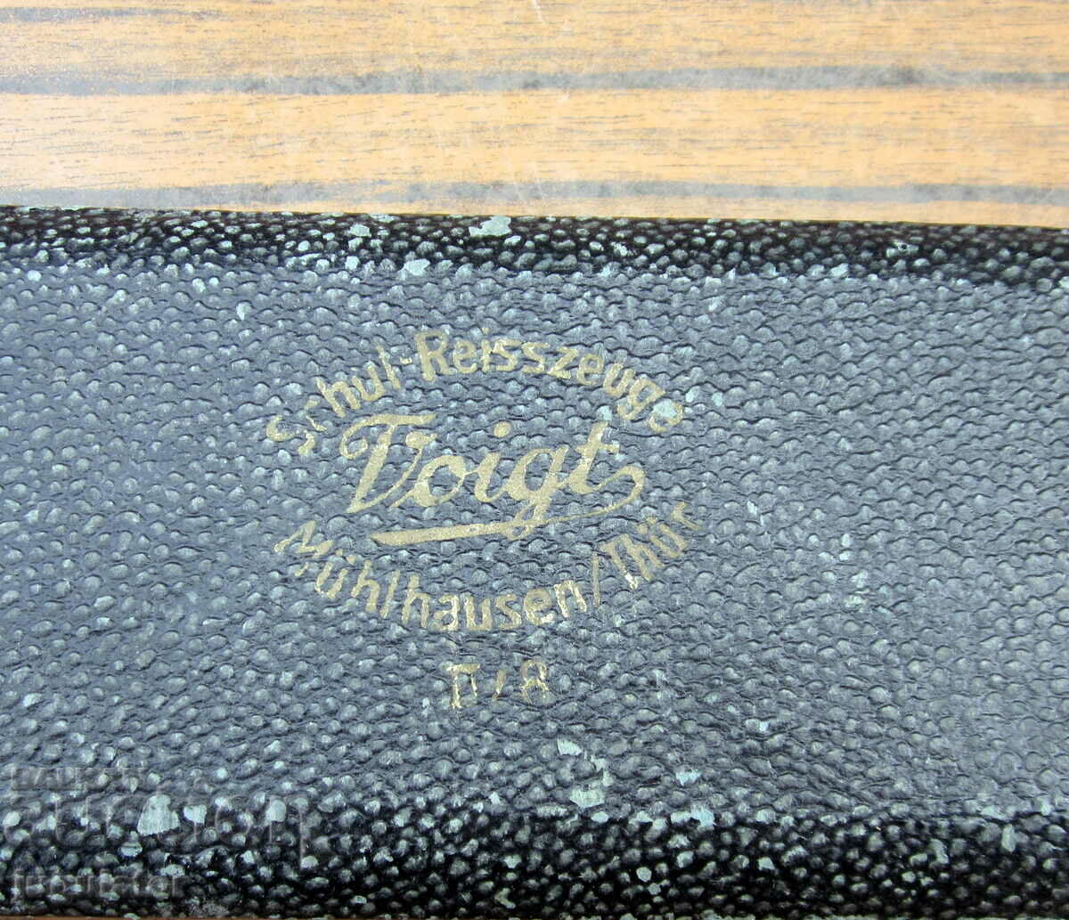 Voight set of German drawing tools in a box with price 25.00 BGN | € 12.78 Voight set of German drawing tools in a box with price 25.00 BGN | € 12.78