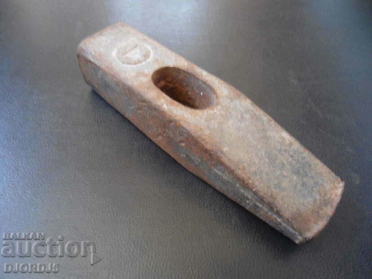 Delivery of Old hammer, markings Delivery of Old hammer, markings