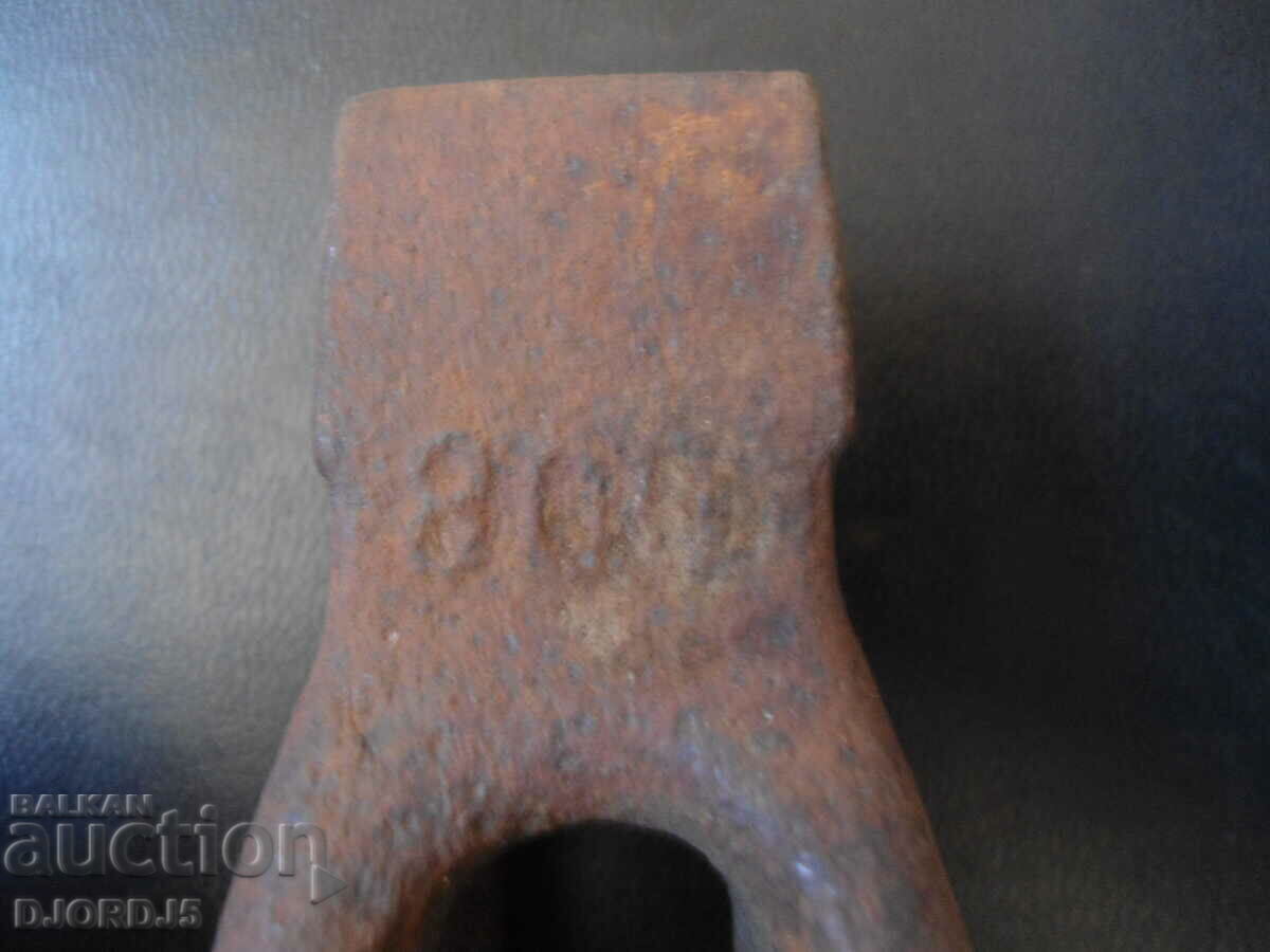 Old specialty hammer, markings with price 7.00 BGN | € 3.58 Old specialty hammer, markings with price 7.00 BGN | € 3.58