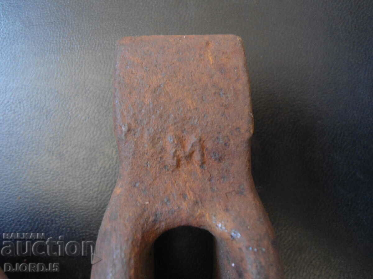 Auction Old specialty hammer, markings Auction Old specialty hammer, markings