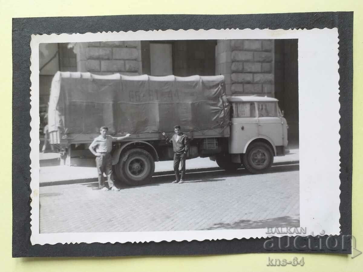 Παλαιά φωτογραφία Truck Sofia - 13/9 cm.