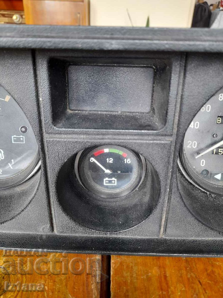 Auction Old dashboard, control devices Lada, Vaz, Lada Auction Old dashboard, control devices Lada, Vaz, Lada