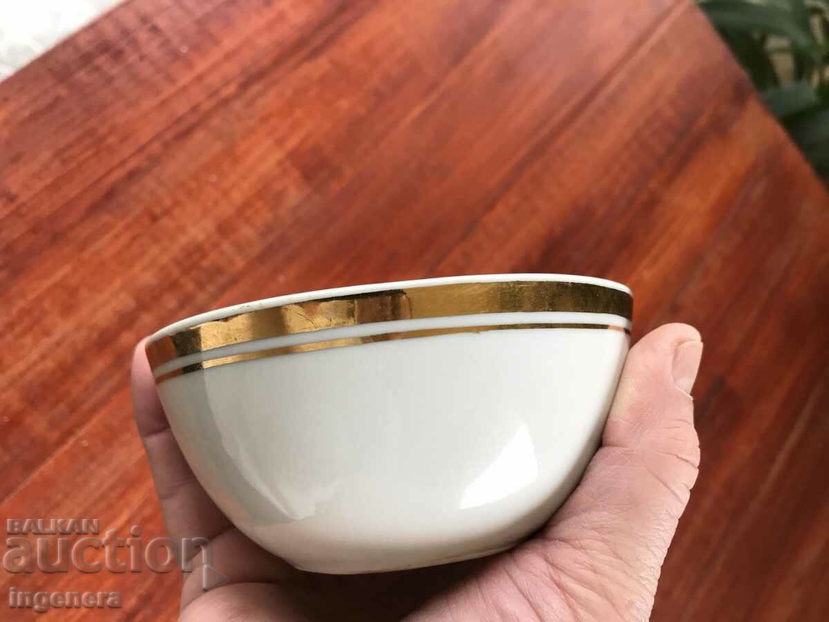 BOL DE PORCELAN BOL PANICA AURIT BULGARIA cu preț 9.00 BGN | € 4.60 BOL DE PORCELAN BOL PANICA AURIT BULGARIA cu preț 9.00 BGN | € 4.60