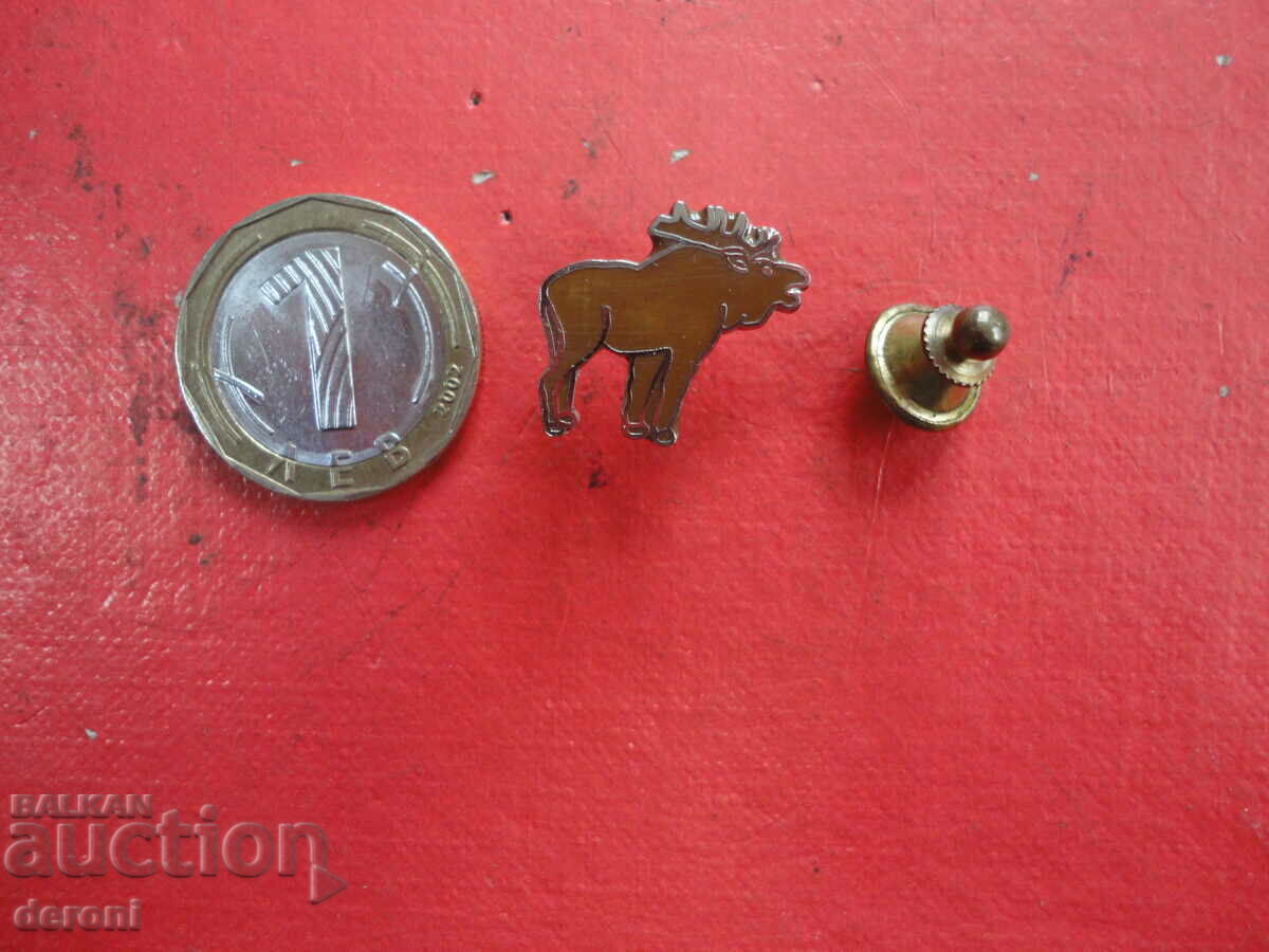 Auction Cool Enamel Badge Elk Deer Badge Auction Cool Enamel Badge Elk Deer Badge