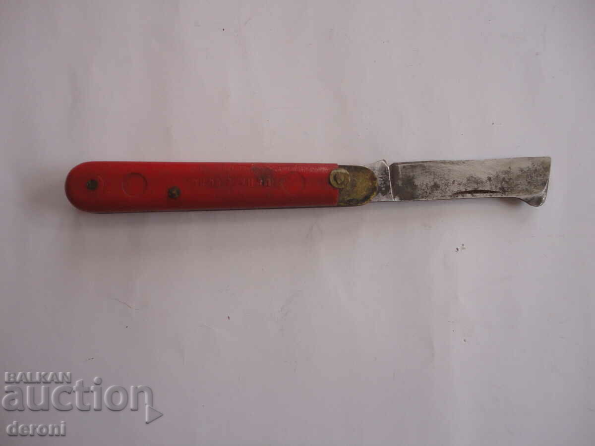 Delivery of Bulgarian blade cooling knife 65 years Delivery of Bulgarian blade cooling knife 65 years