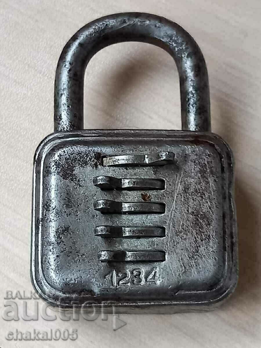 Soca padlock