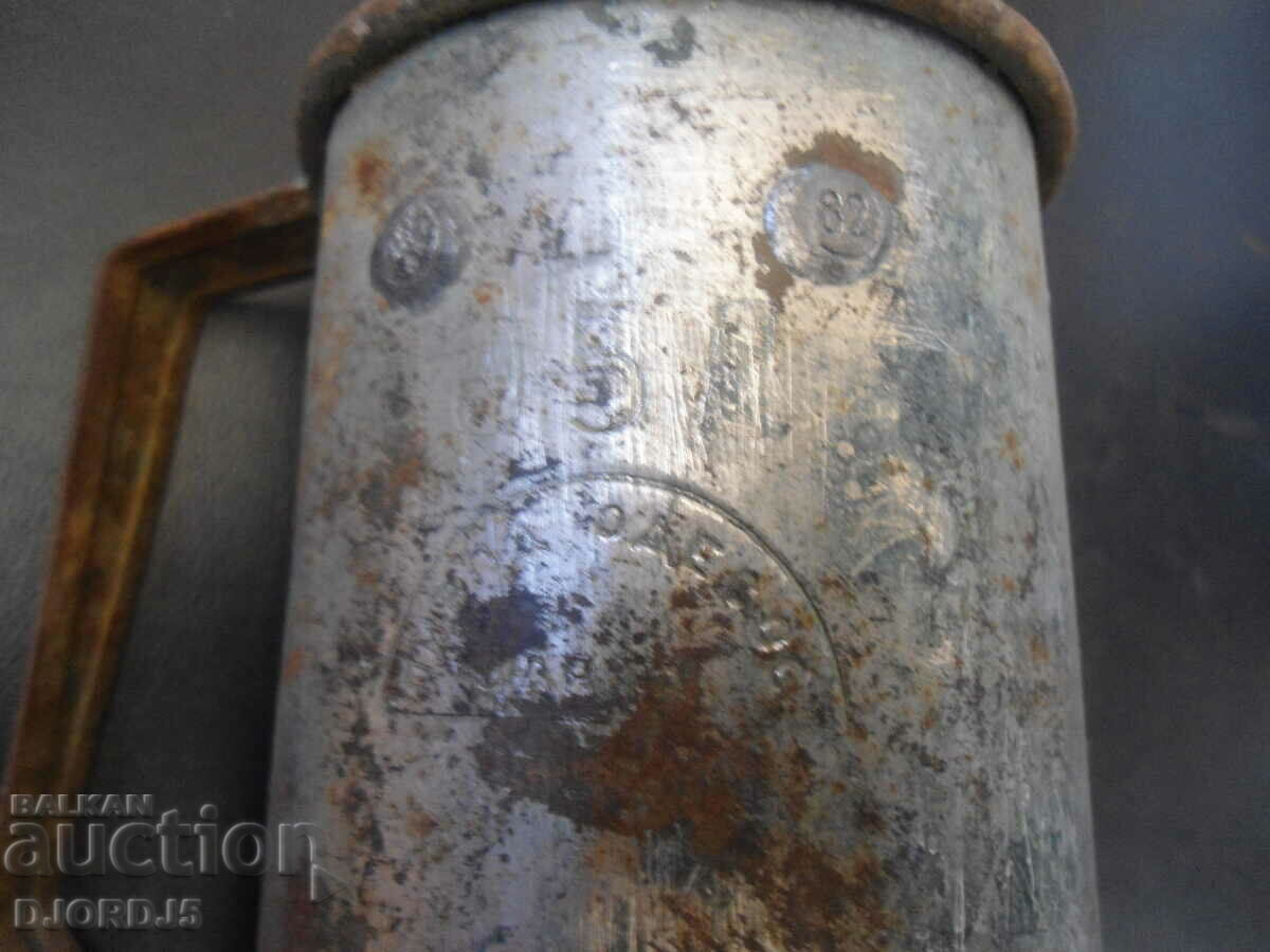 Аукцион Стара мярка за течности, маркировки Аукцион Стара мярка за течности, маркировки