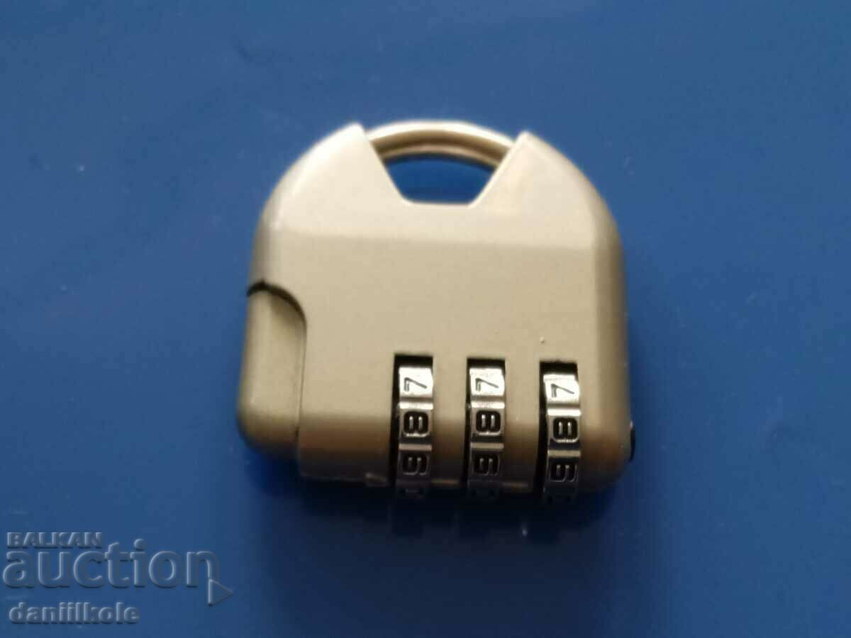 *$*Y*$* OLD SMALL CODE PADLOCK - EXCELLENT *$*Y*$* with price 14.90 BGN | € 7.62 *$*Y*$* OLD SMALL CODE PADLOCK - EXCELLENT *$*Y*$* with price 14.90 BGN | € 7.62