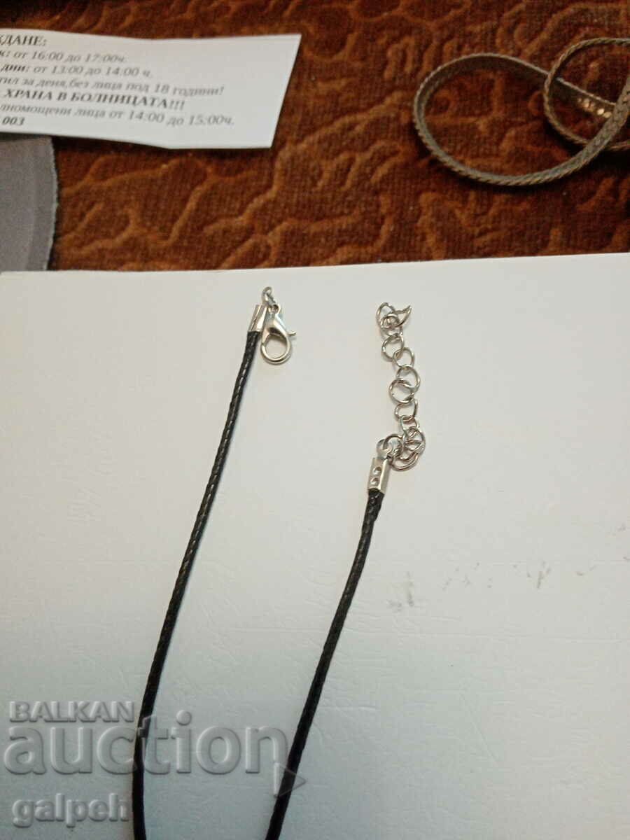 Auction NECKLACE Auction NECKLACE