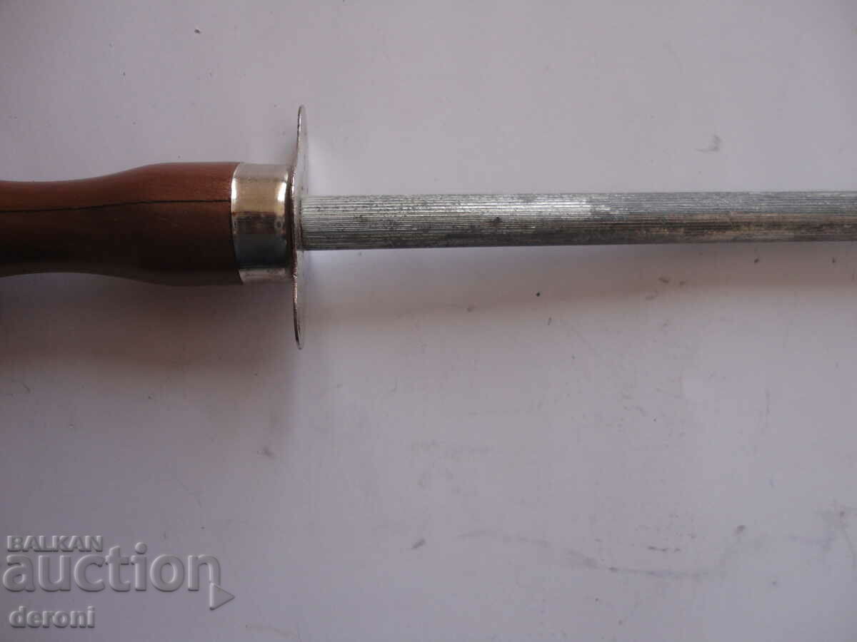 German massat grinder 6 with price 10.00 BGN | € 5.11 German massat grinder 6 with price 10.00 BGN | € 5.11