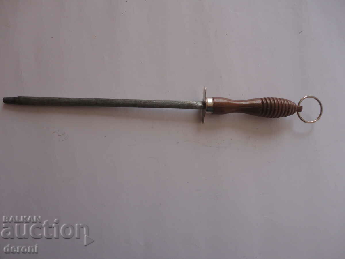 Auction German massat grinder 6 Auction German massat grinder 6