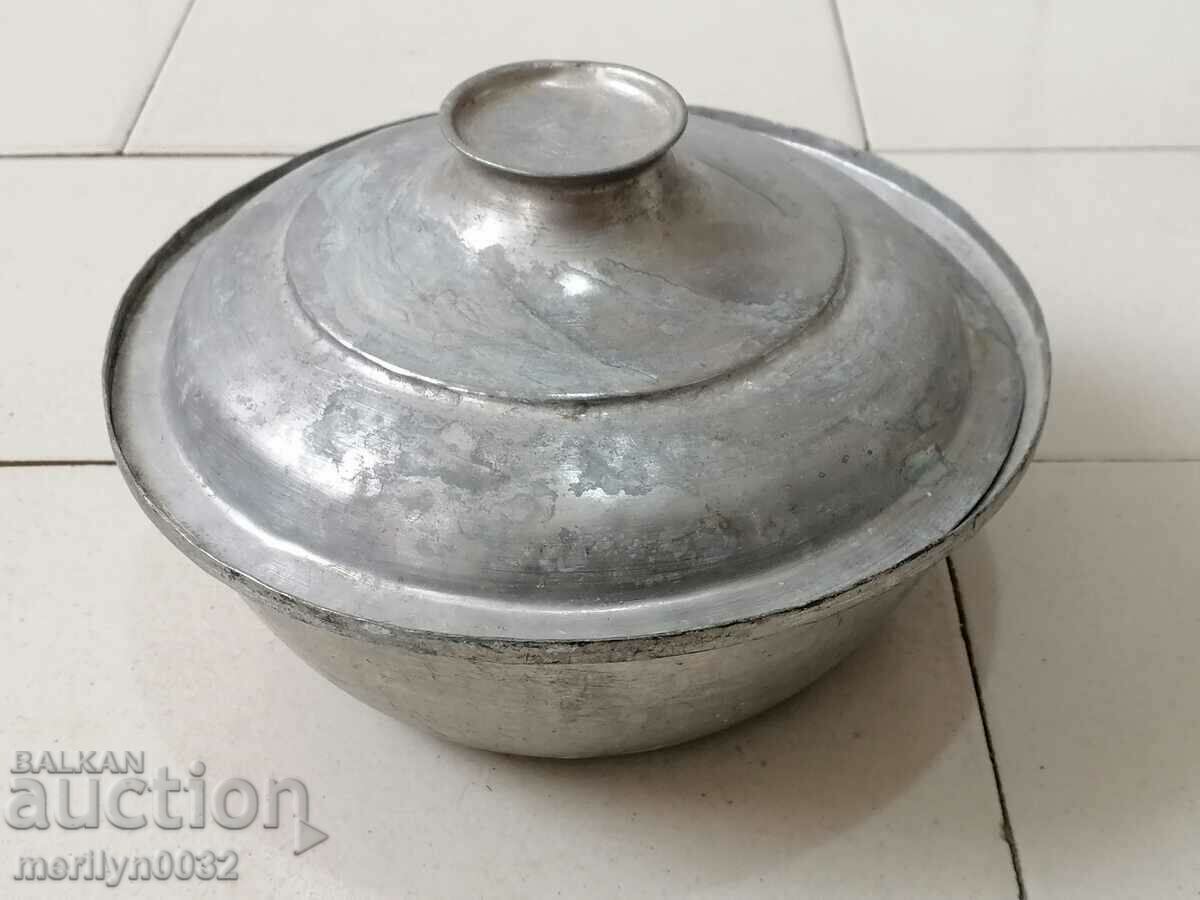 Copper pot with lid copper copper container boiler bass with price 119.00 BGN | € 60.84 Copper pot with lid copper copper container boiler bass with price 119.00 BGN | € 60.84