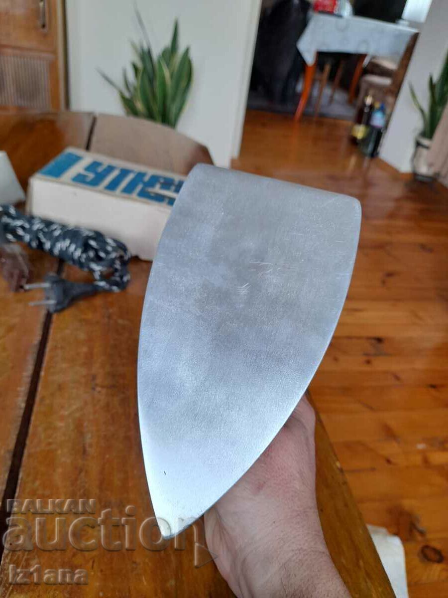 Old electric iron - 7 Old electric iron - 7