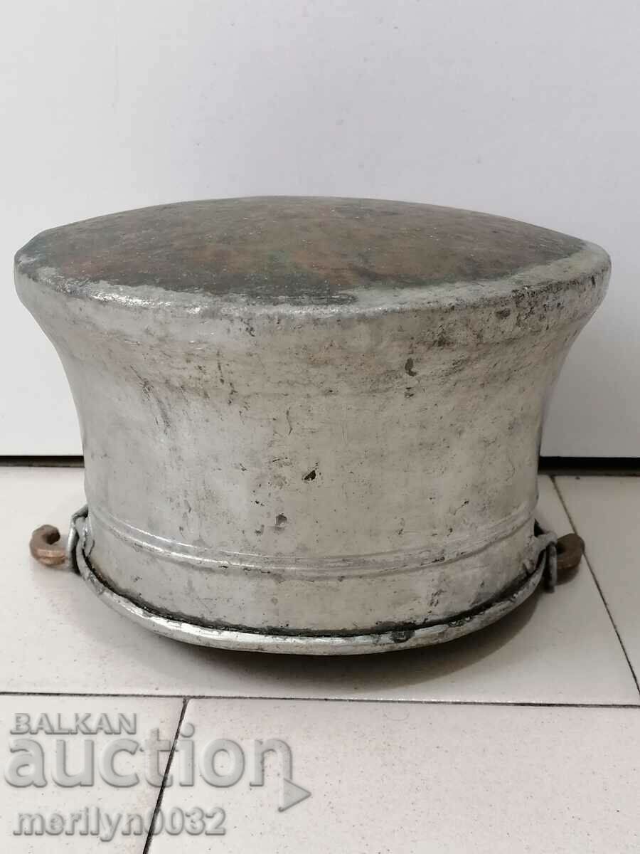 Old copper kettle, copper, cauldron, cauldron, copper vessel with price 85.00 BGN | € 43.46 Old copper kettle, copper, cauldron, cauldron, copper vessel with price 85.00 BGN | € 43.46