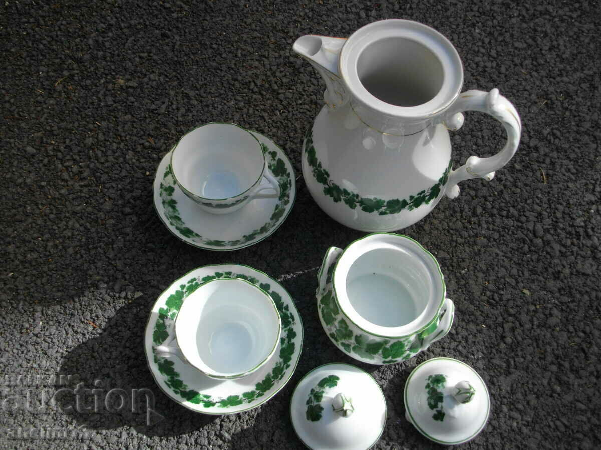 GREEN VINE PORCELAIN TEA SET with price 155.00 BGN | € 79.25 GREEN VINE PORCELAIN TEA SET with price 155.00 BGN | € 79.25