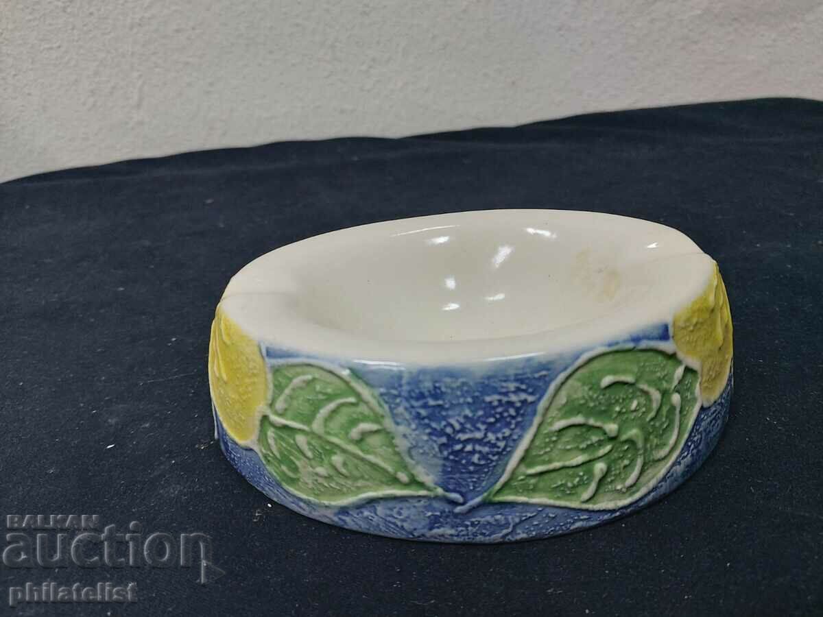 Ashtray with decorations for a gift with price 6.00 BGN | € 3.07