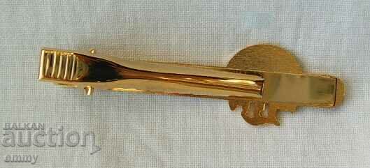 Παράδοση κλιπ γραβάτα Παράδοση κλιπ γραβάτα