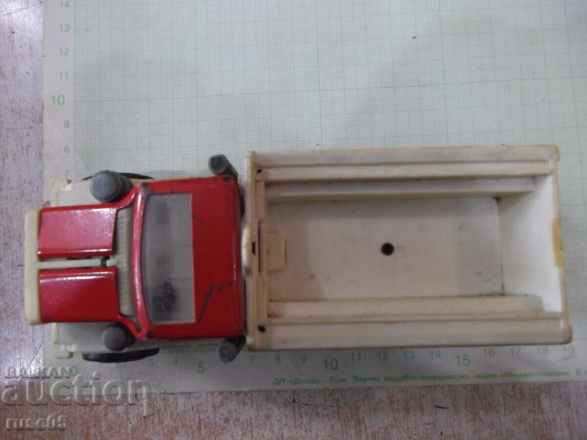 Truck - 4 with price 10.00 BGN | € 5.11 Truck - 4 with price 10.00 BGN | € 5.11