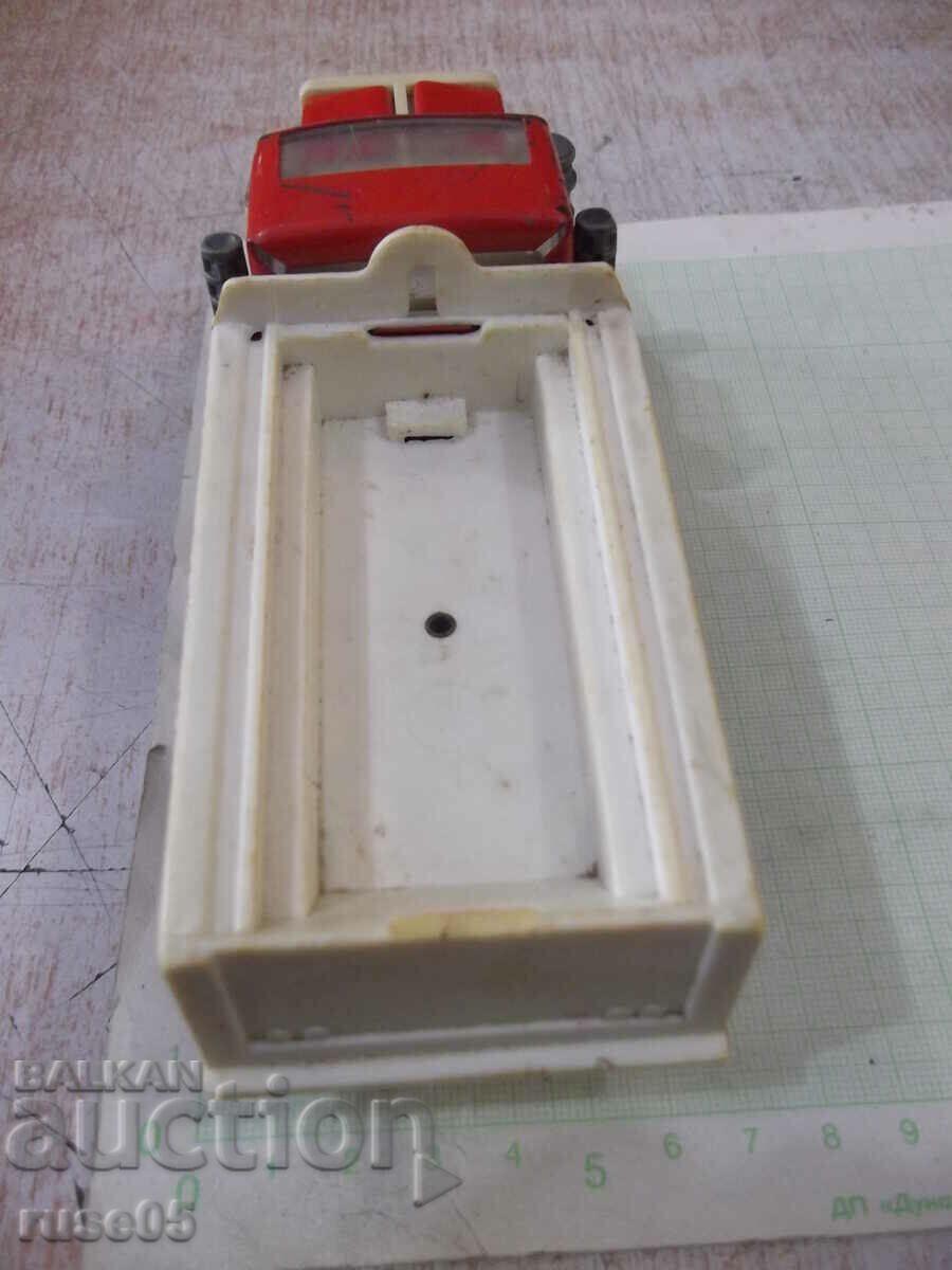 Truck - 4 - 5 Truck - 4 - 5