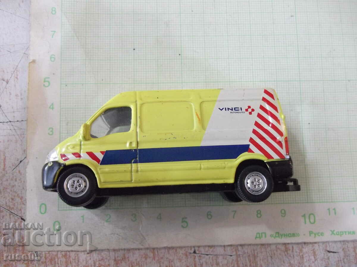 Auction Car - 752 Auction Car - 752