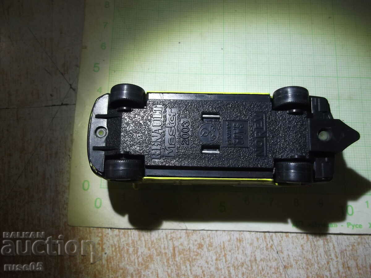 Car - 752 - 6 Car - 752 - 6