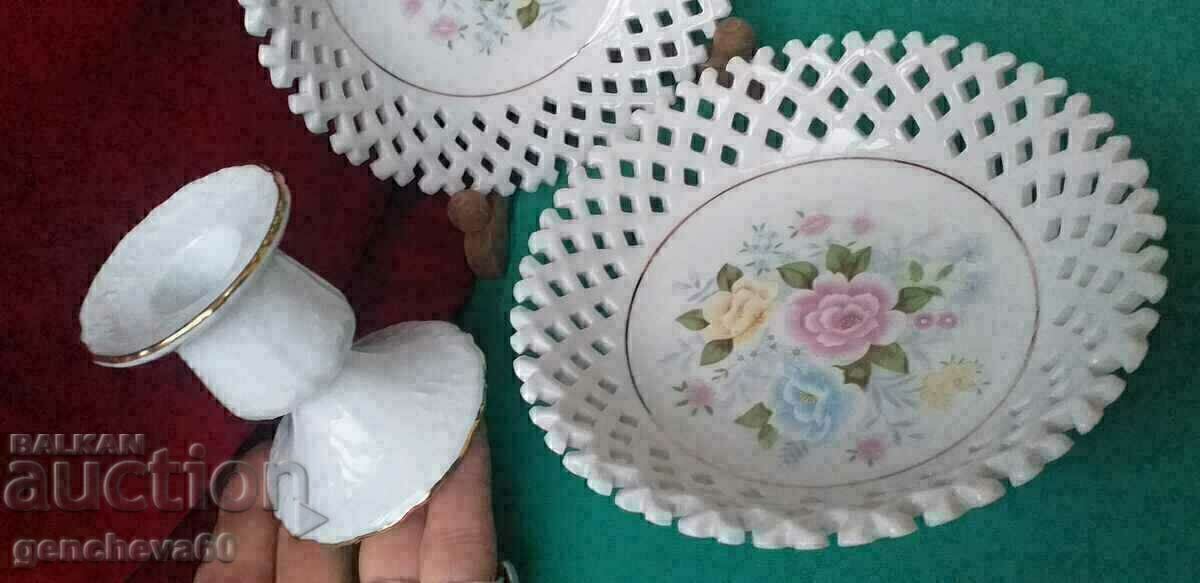 Licitație Frumoase farfurii din porțelan, castroane, sfeșnic, marcaje