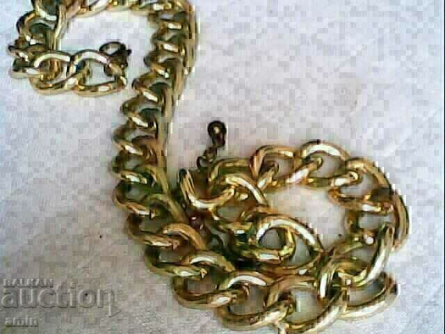 Auction Old gold-plated necklace, chain type Auction Old gold-plated necklace, chain type