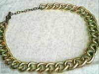 very old gilded women's chain type necklace