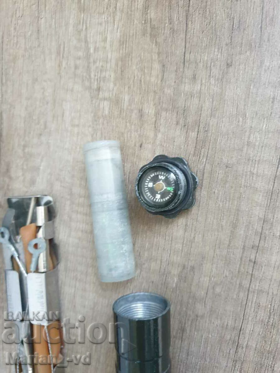 Auction  Survival knife