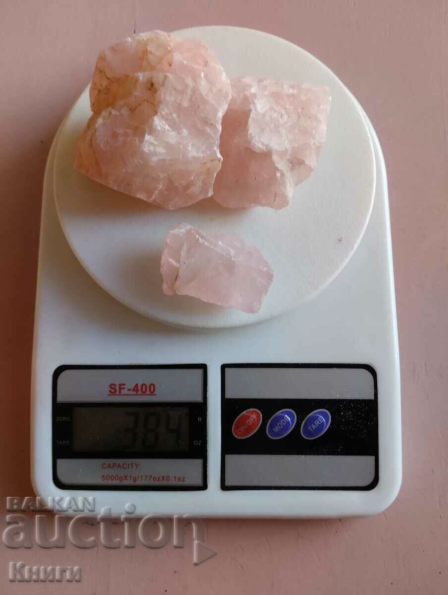 Rose quartz - raw : origin Mozambique - 384 grams