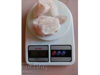 Розов кварц - необработен : произход Мозамбик - 415 грама