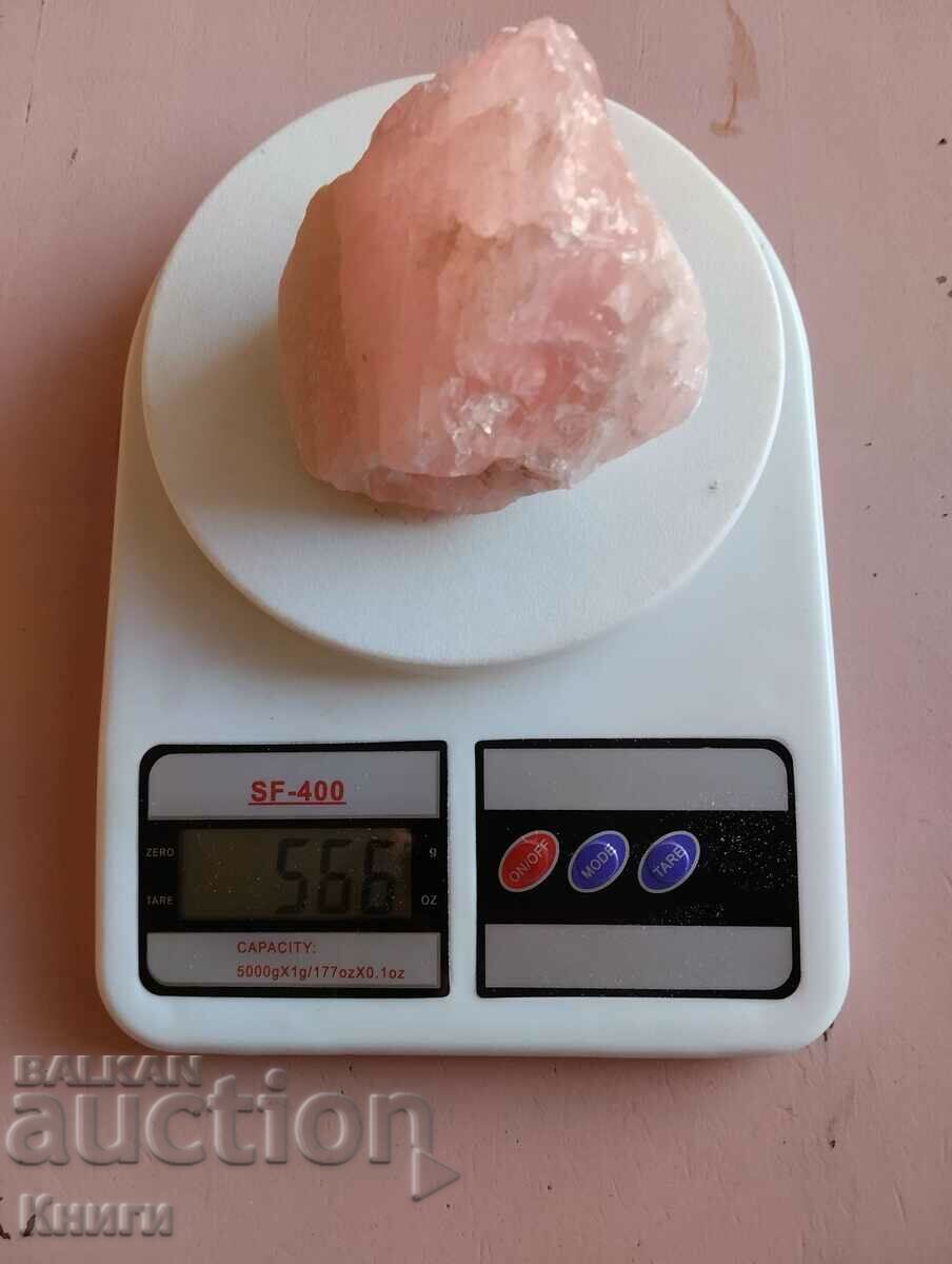 Розов кварц - необработен : произход Мозамбик - 566 грама