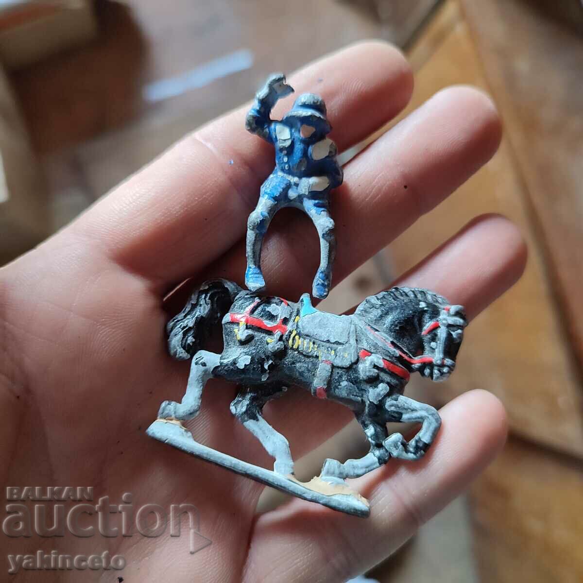 Lead soldier with horse, toy - 5 Lead soldier with horse, toy - 5