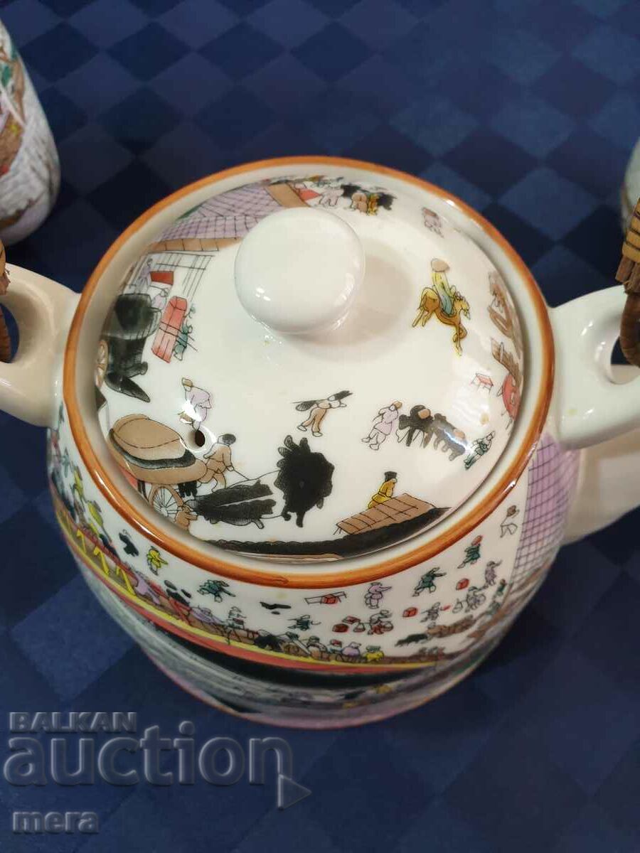 Beautiful Japanese tea and coffee set with price 99.00 BGN | € 50.62 Beautiful Japanese tea and coffee set with price 99.00 BGN | € 50.62